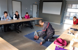 RAPPEL DES GESTES D’URGENCE RAPPEL DES GESTES D’URGENCE