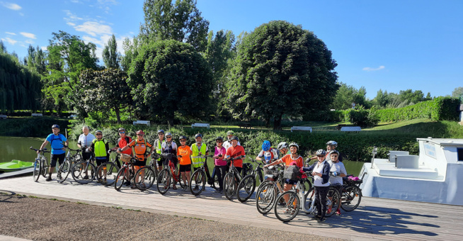 Événement cycliste sur le Marais poitevin Événement cycliste sur le Marais poitevin