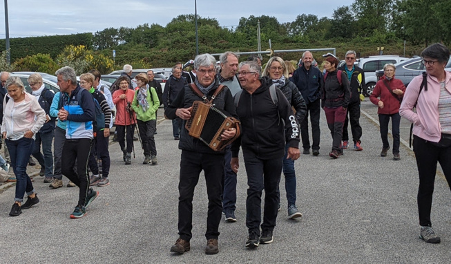 Animateurs et dirigeants en journée festive à Pipriac Animateurs et dirigeants en journée festive à Pipriac