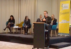 TABLE-RONDE : DES RESSOURCES À DISPOSITION TABLE-RONDE : DES RESSOURCES À DISPOSITION