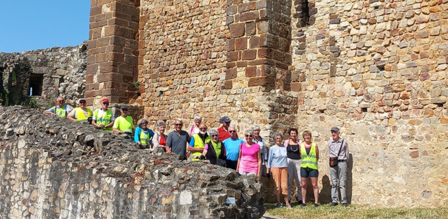 LA MAYENNE, UN VOYAGE INATTENDU... À BICYCLETTE... LA MAYENNE, UN VOYAGE INATTENDU... À BICYCLETTE...