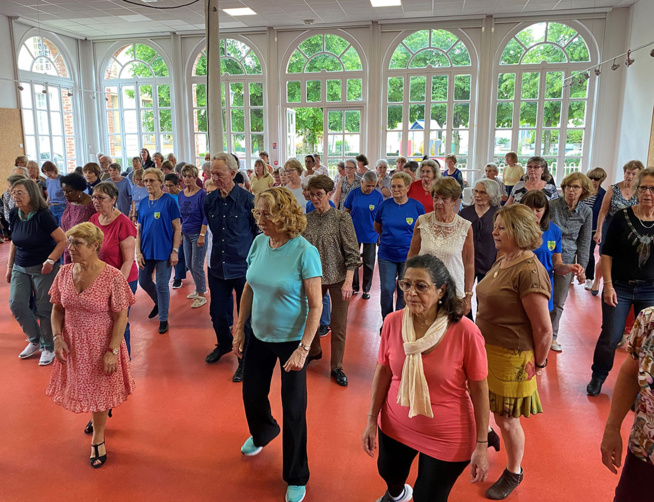 APRÈS-MIDI DANSANTE À EAUBONNE APRÈS-MIDI DANSANTE À EAUBONNE