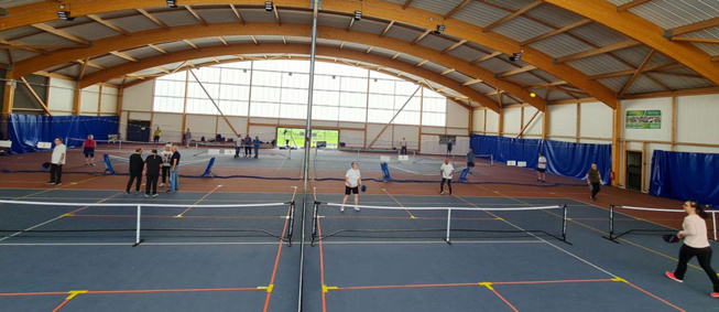 VAL-D’OISE : DÉCOUVERTE DU PICKLEBALL VAL-D’OISE : DÉCOUVERTE DU PICKLEBALL