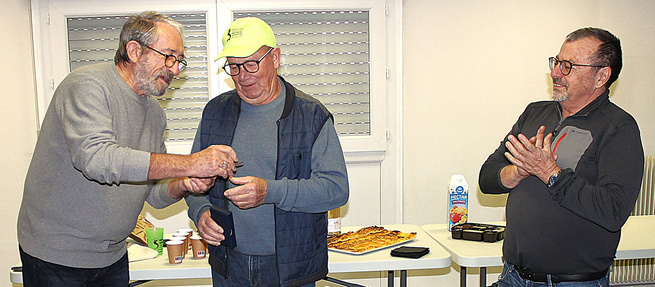UN ADHÉRENT DE BELLEY HONORÉ PAR LA FFRS UN ADHÉRENT DE BELLEY HONORÉ PAR LA FFRS