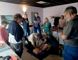 LA COMMISSION SANTÉ-MÉDICALE EN SÉMINAIRE LA COMMISSION SANTÉ-MÉDICALE EN SÉMINAIRE