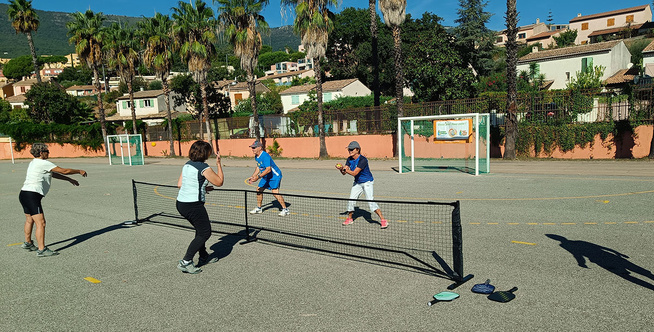 PICKLEBALL À CARROS (ALPES-MARITIMES)
