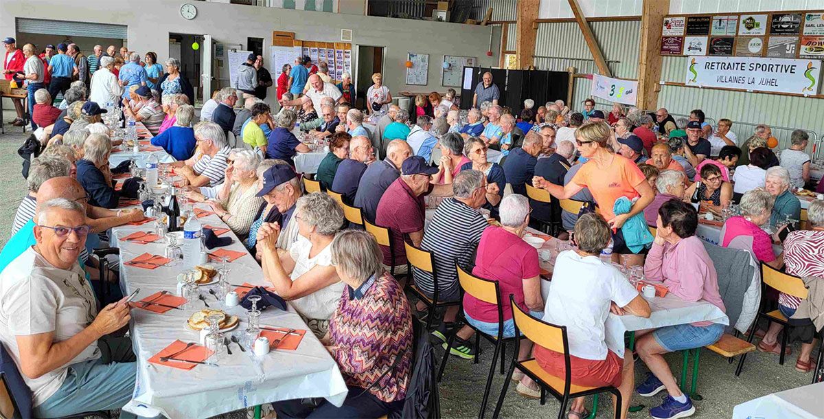LA RS DE VILLAINES-LA-JUHEL A FÊTÉ SES 35 ANS