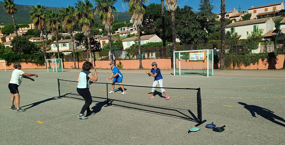 PICKLEBALL À CARROS (ALPES-MARITIMES)