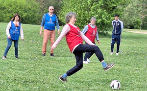 LE CLUB DE MELUN S’ESSAIE AU FOOT EN MARCHANT